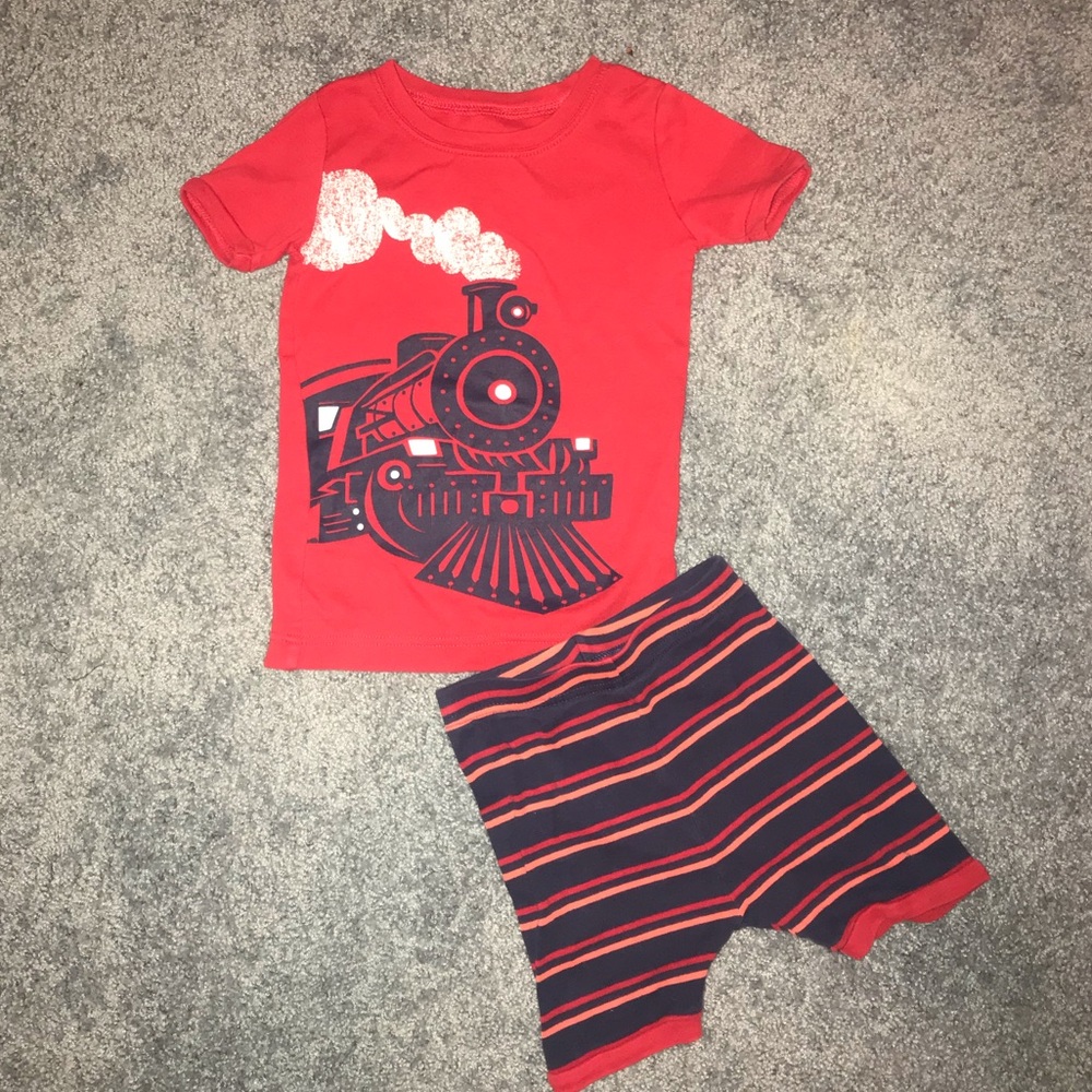 Old Navy 4t train pajamas set